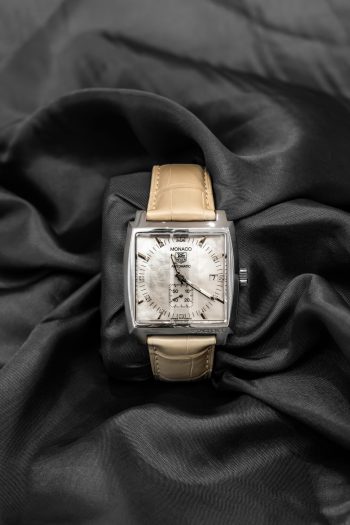 Tag Heuer Monaco WW2113 Mother Of Pearl With Factory Set Diamond Dial